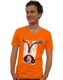 Koninginnedag shirt 110: Beatrix - Mix it voor mannen in het oranje met v hals