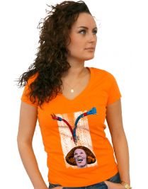 Koninginnedag shirt 120: Beatrix - Mix it voor vrouwen in het oranje met v hals