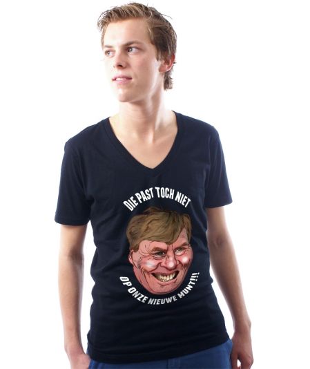 Koninginnedag shirt 73: Alexander - Past niet voor mannen in het zwart met v hals